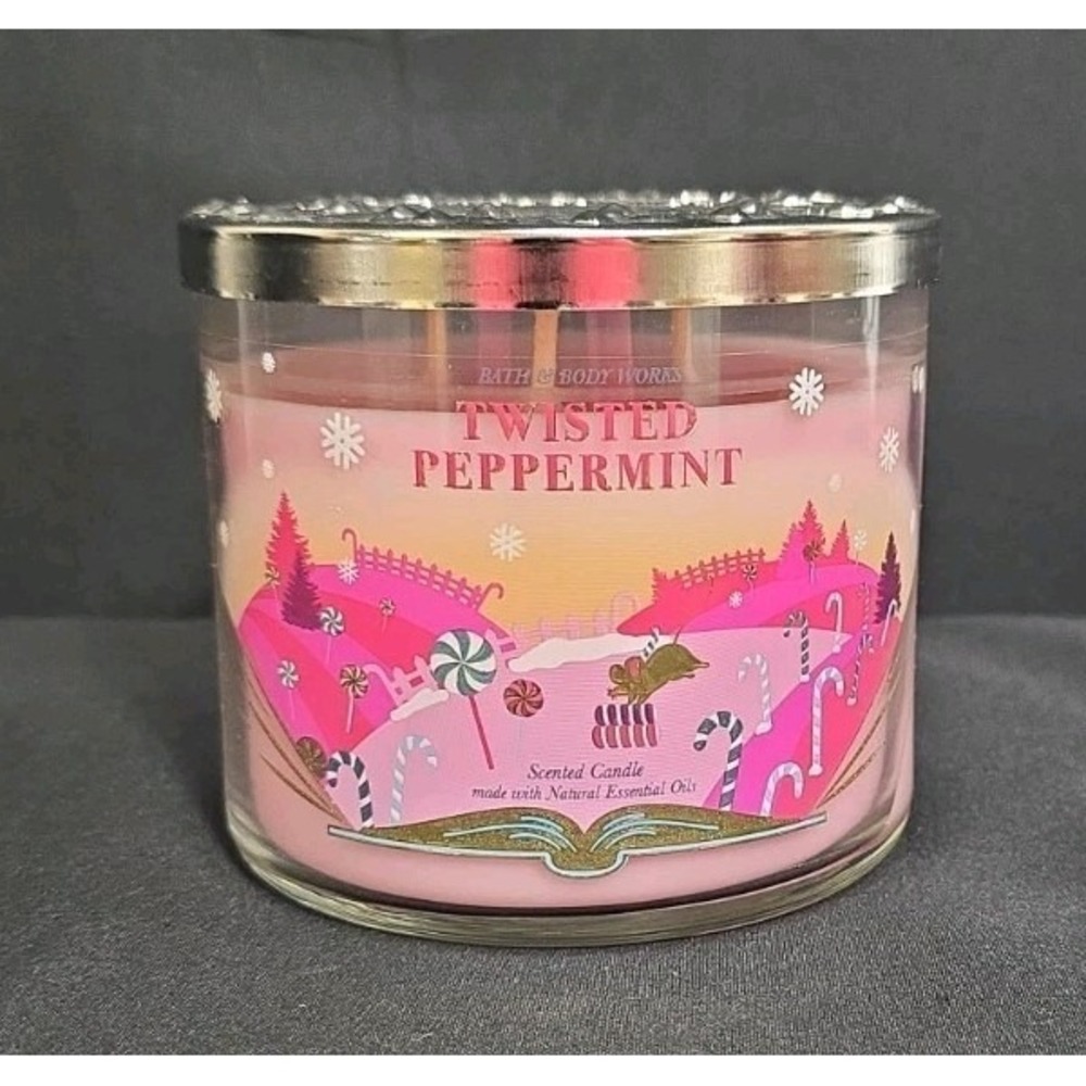 Bath & Body Works "Twisted Peppermint" 3-Wick Candle 14.5oz